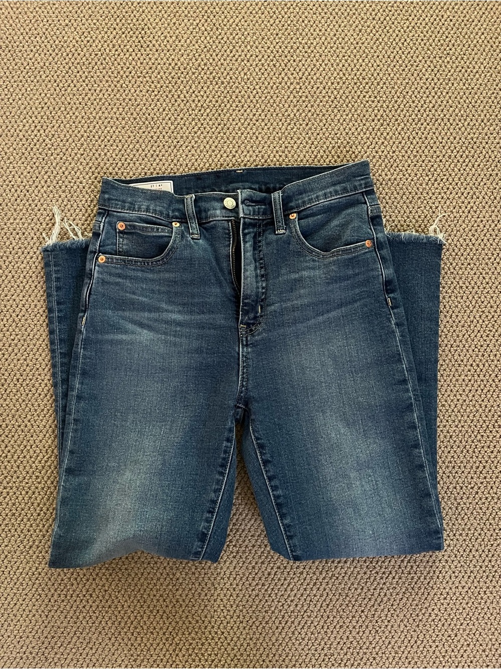 GAP Women's Medium Wash Straight Leg Jeans